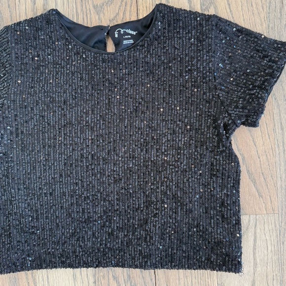 Art Class Girls’ Boxy Black Sequin Kids Crop Length Top Size Large 10/12 - Picture 3 of 11